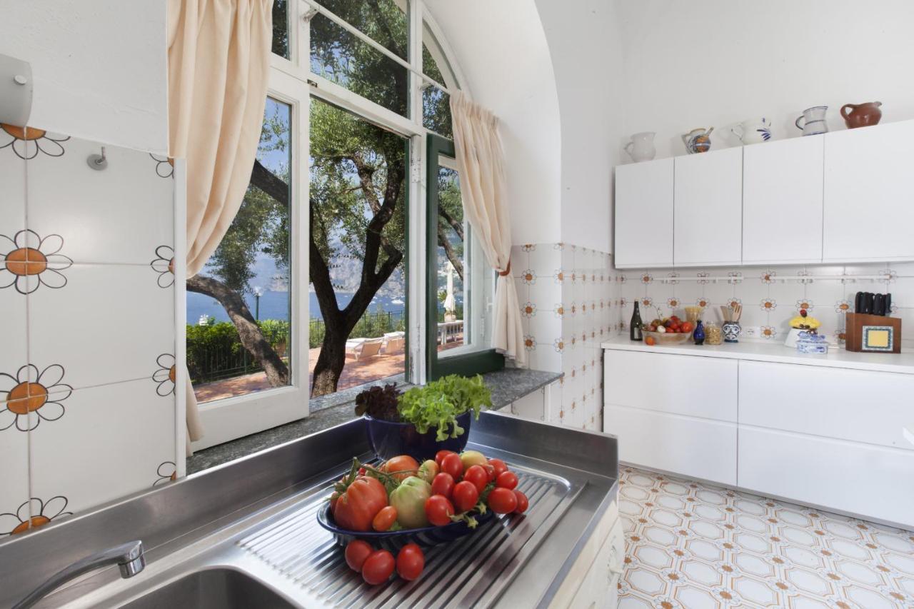 Amore Rentals -La Villa Positano Esterno foto
