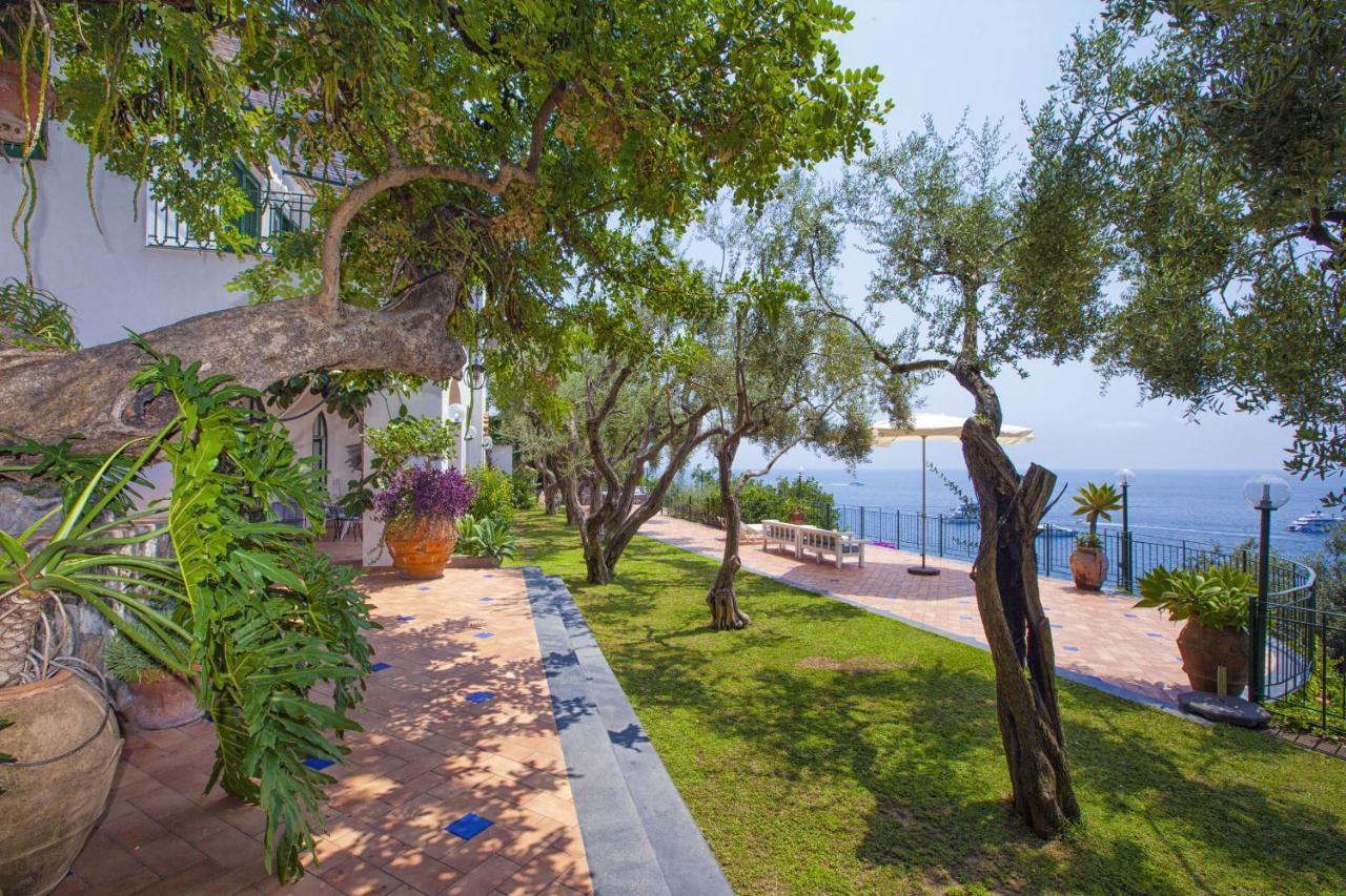 Amore Rentals -La Villa Positano Esterno foto
